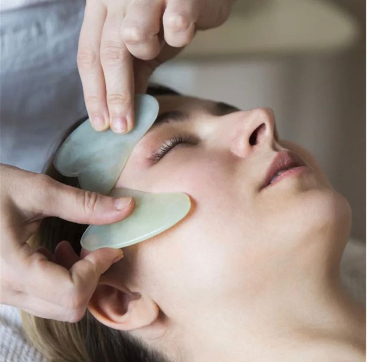 Jade Roller for Face with Gua Sha Tool | Anti-Aging Facial Massager & Skin Sculpting Kit