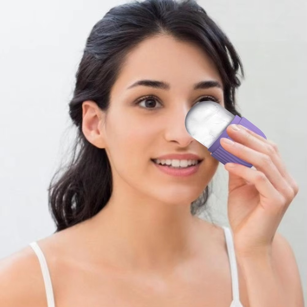 Silicone Ice Roller for Face & Dual-Action Facial Cleansing Scrub (Random Color)